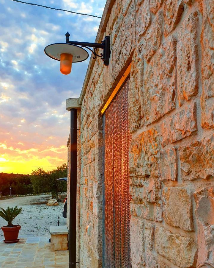 Вілла Trulli Pax Animi Мартіна-Франка Екстер'єр фото