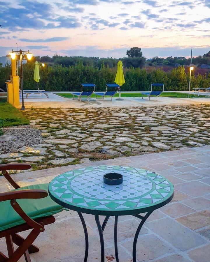 Вілла Trulli Pax Animi Мартіна-Франка Екстер'єр фото