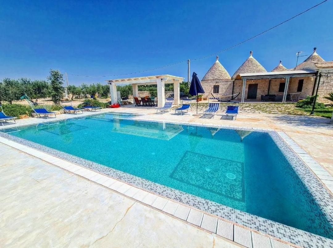 Вілла Trulli Pax Animi Мартіна-Франка Екстер'єр фото