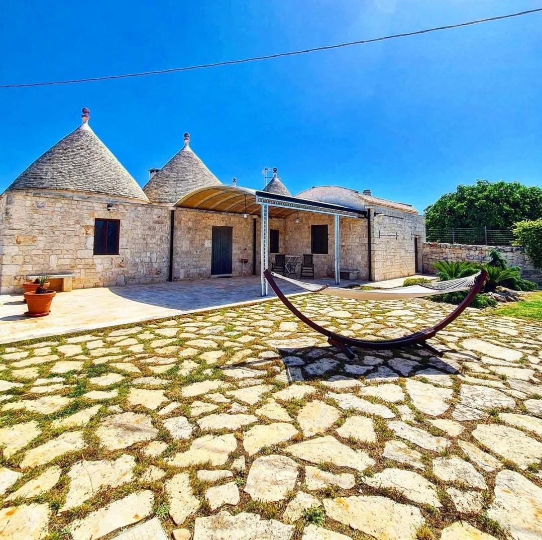 Вілла Trulli Pax Animi Мартіна-Франка Екстер'єр фото